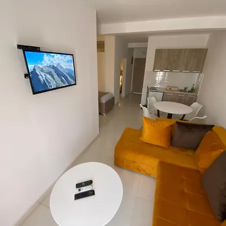 Apartments Vila Sara M Ulcinj Exterior photo