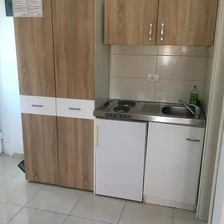 Apartments Vila Sara M Ulcinj Room photo
