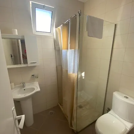 Apartments Vila Sara M Ulcinj Room photo