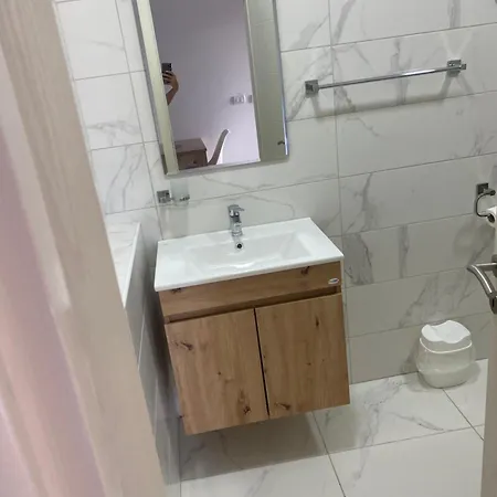 Apartments Vila Sara M Ulcinj Exterior photo