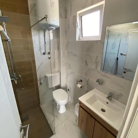 Apartments Vila Sara M Ulcinj Room photo