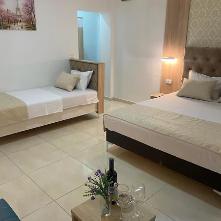 Apartments Vila Sara M Ulcinj Exterior photo