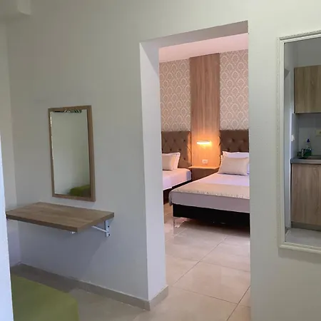 Apartments Vila Sara M Ulcinj Exterior photo