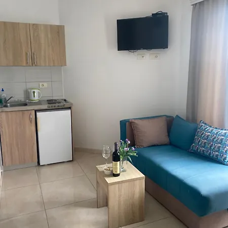 Apartments Vila Sara M Ulcinj Exterior photo
