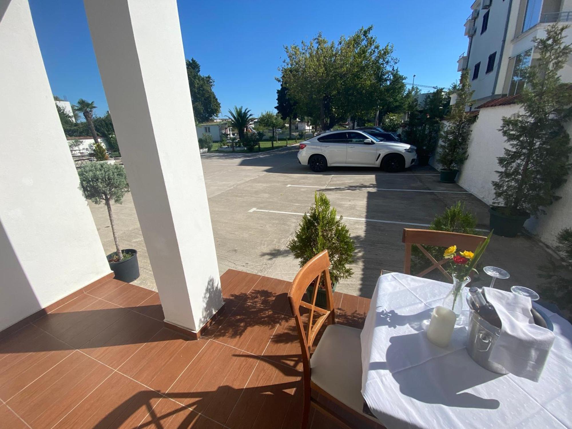 Apartment Sara M Ulcinj