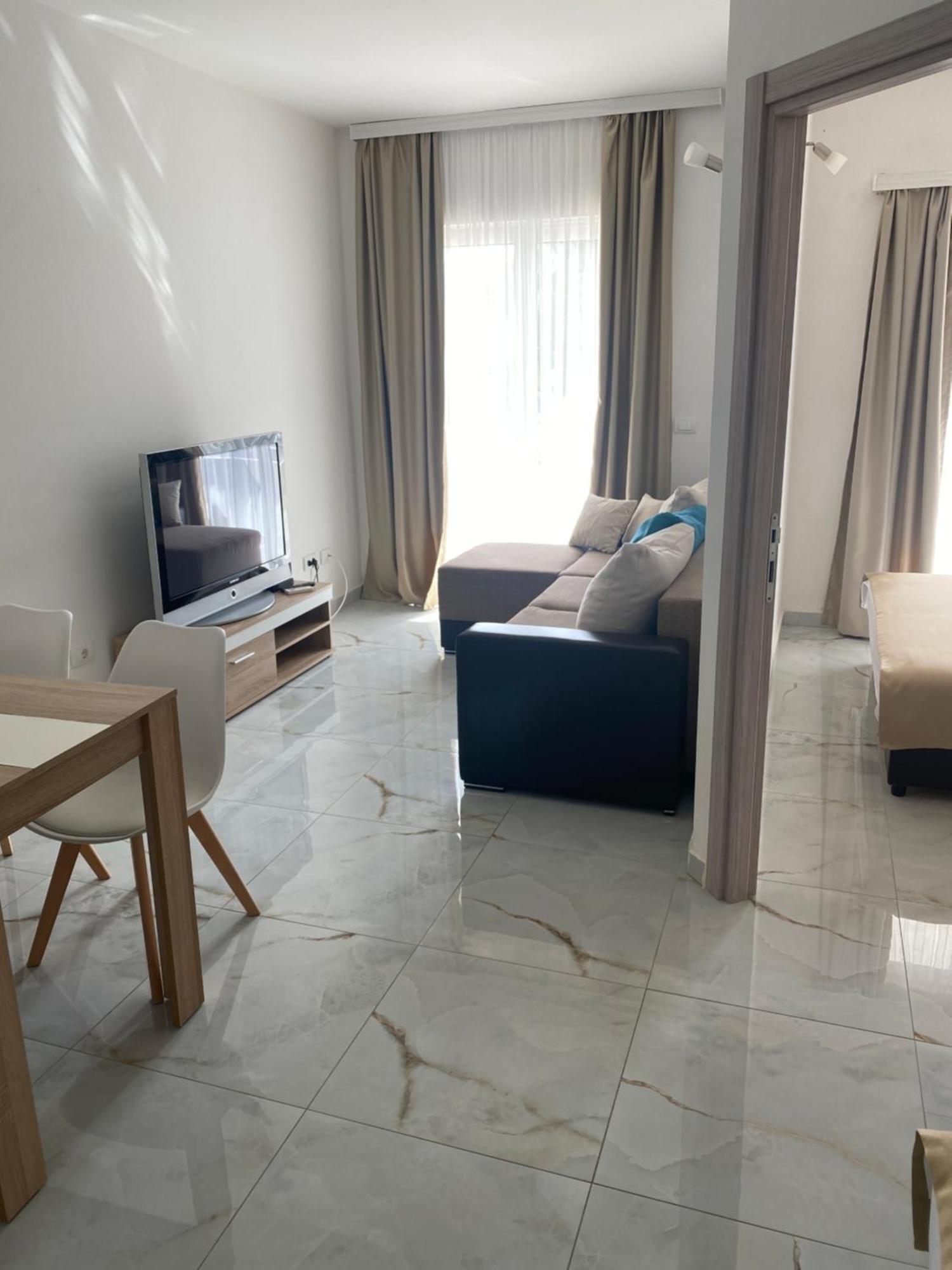 Sara M Apartment Ulcinj
