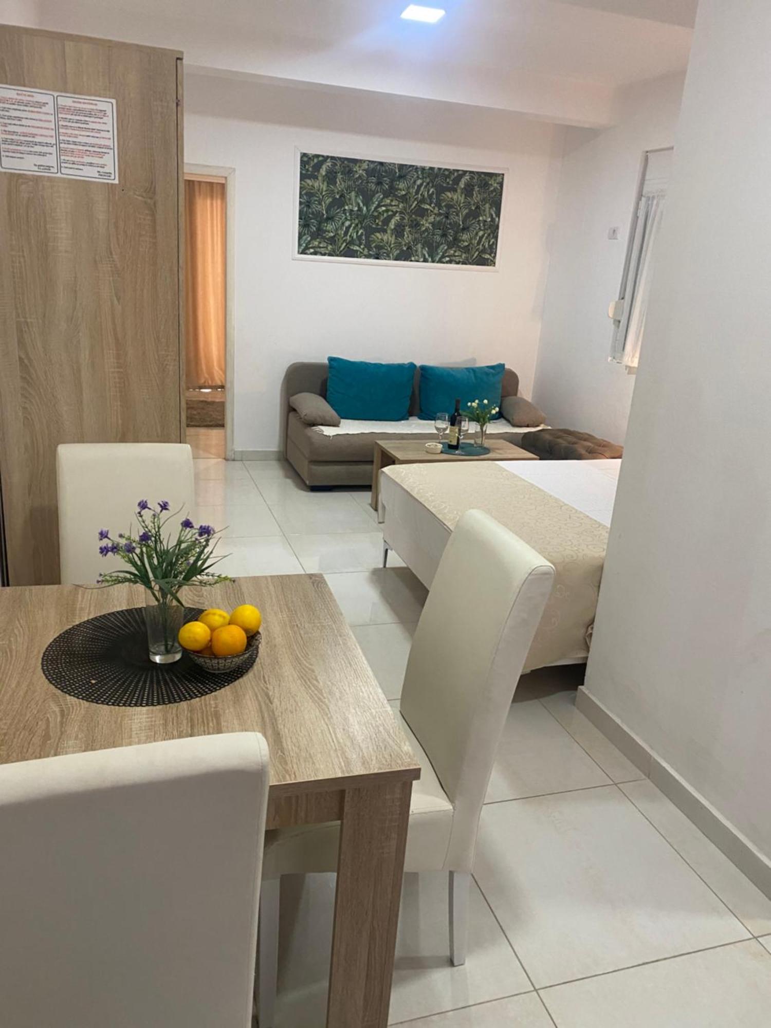 Apartment Sara M Ulcinj