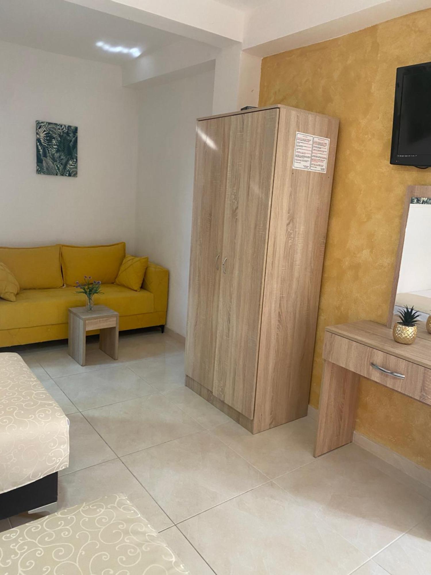 Sara M Apartment Ulcinj